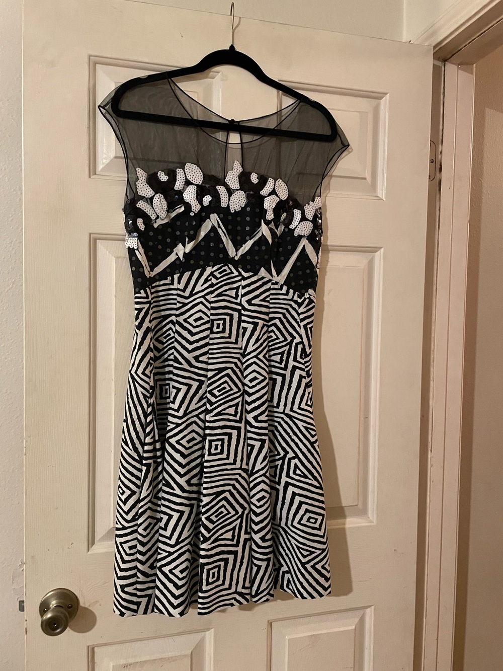 Vintage Honeybee Sequin Illusion Mesh Geometric Print Mod Cocktail Dress 10